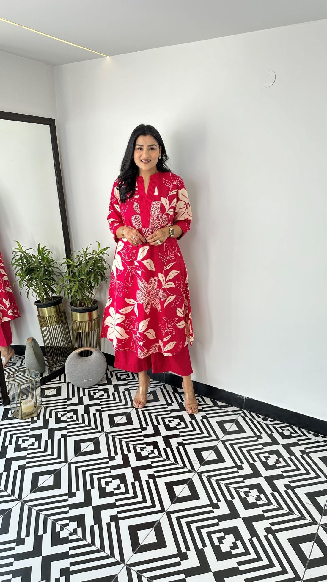Red Aster Floral Kurta and Pants Set for Women