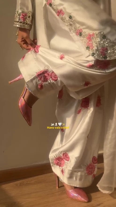 Women’s White Embroidered Crepe Silk 3-Piece Suit Set | Farshi Pant & Dupatta