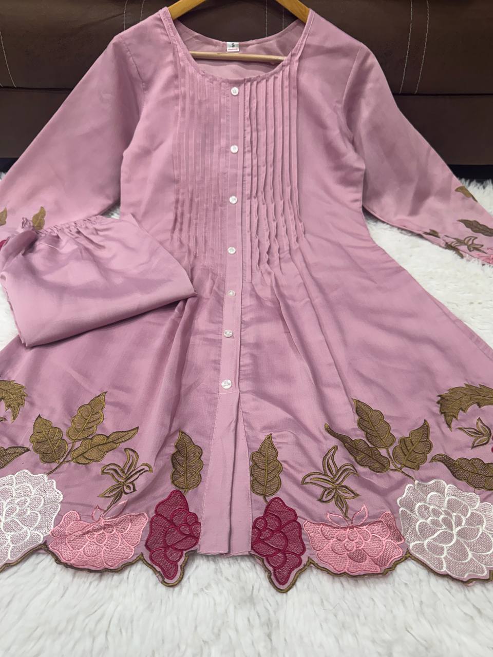 Women's Floral Embroidered Chanderi Silk Co-Ord Set