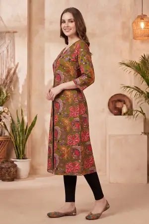 Olive Green Kalamkari Print A Line Long Kurta with V Neck - photo 2
