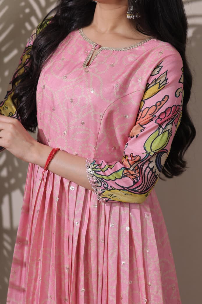 Women Tussar Silk Kalamkari Bandhani Pattern Gown