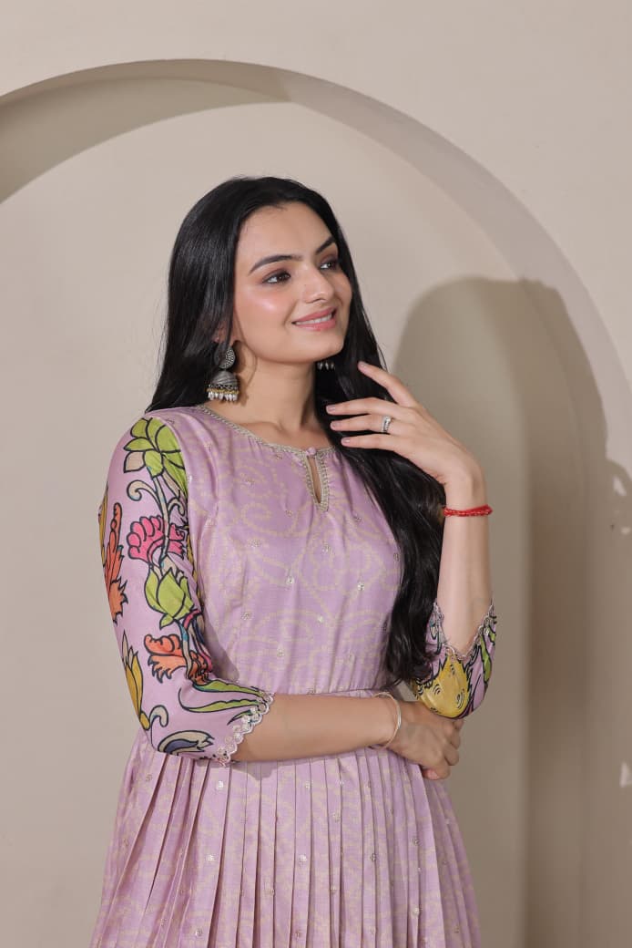 Women Tussar Silk Kalamkari Bandhani Pattern Gown