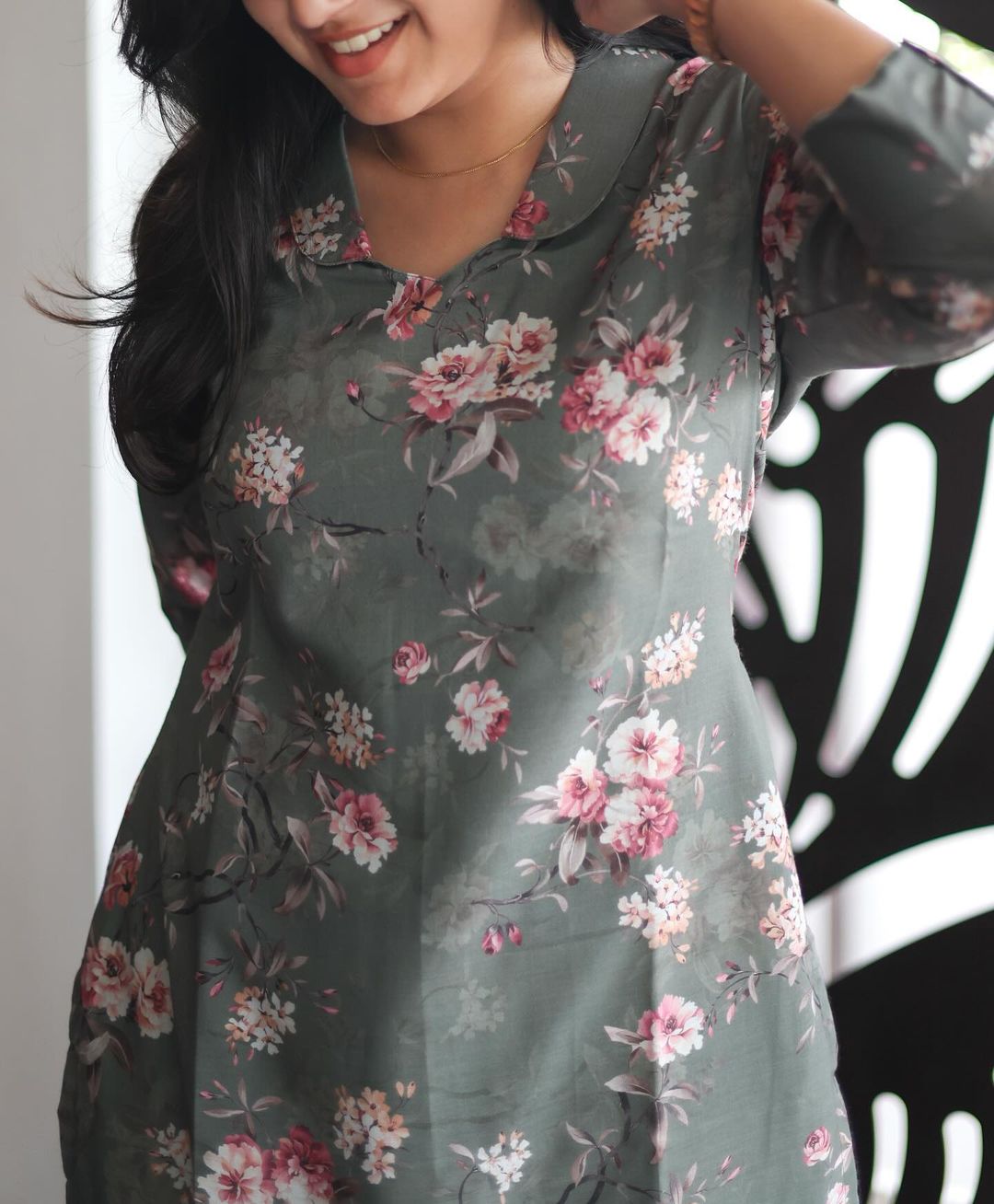 Verdant Valley - Floral Printed Kurti