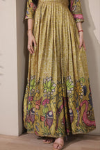 Women Tussar Silk Kalamkari Bandhani Pattern Gown